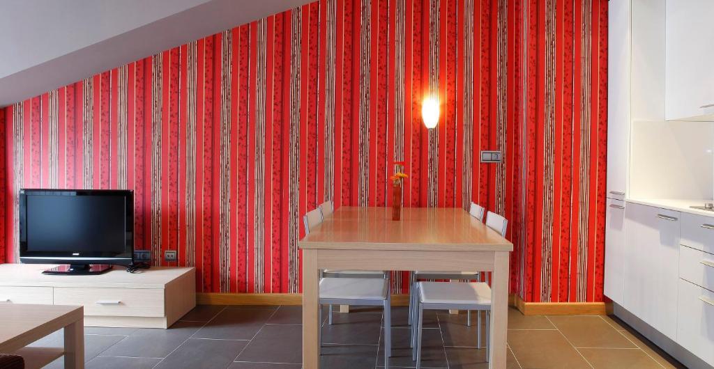 Apartamentos Spa Cueto Cangas de Onís Quarto foto